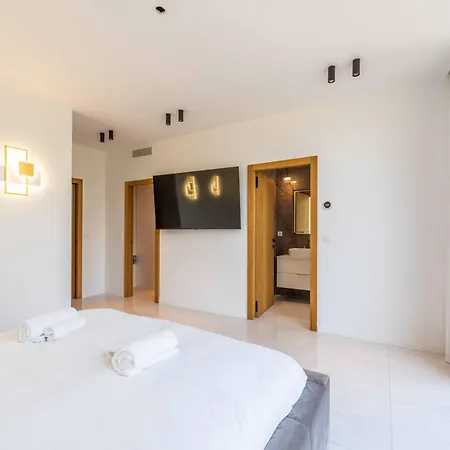 Monte Sereno Villa