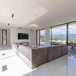 Monte Sereno Vila Pinarellu