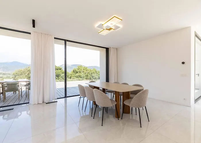 Monte Sereno Villa *